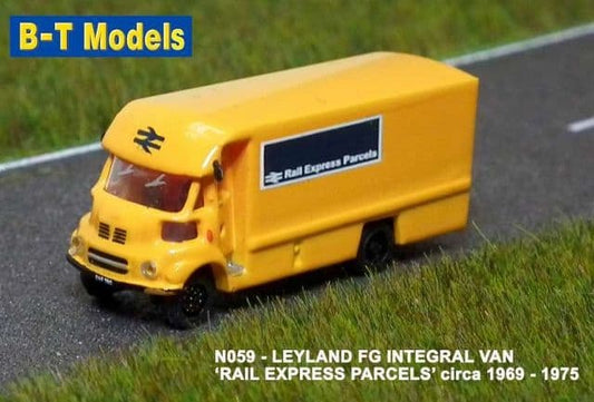 Base Toys N059 Leyland FG Integral Van - Rail Express Par