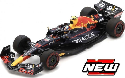 Burago 28030P Red Bull F1 RB19 #11 Sergio Perez - W/Case + Figure, 1:24 Scale