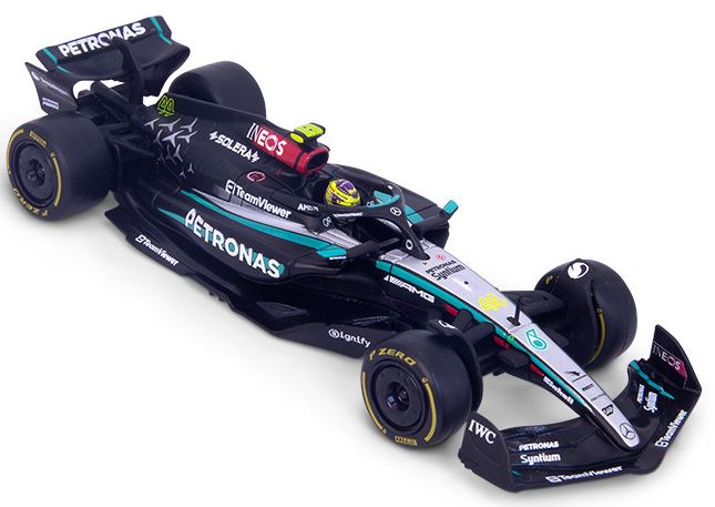 Burago 38209H Mercedes F1 W15 2024 Hamilton w/Helmet Case, 1:43 Scale
