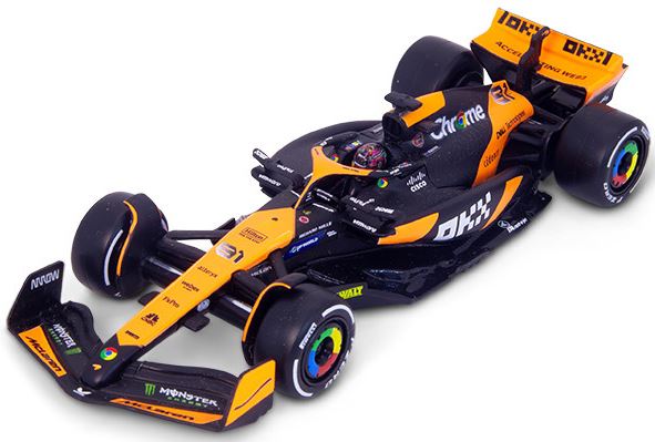 Burago 38215P McLaren F1 MCL38 2024 #81 Oscar Piastri (With Helmet)(Cased), 1:43 Scale