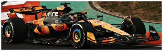 Burago 38249P McLaren F1 MCL39 #81 Oscar Piastri 2025 w/Helmet 1:43 Scale *PRE ORDER £22.79*