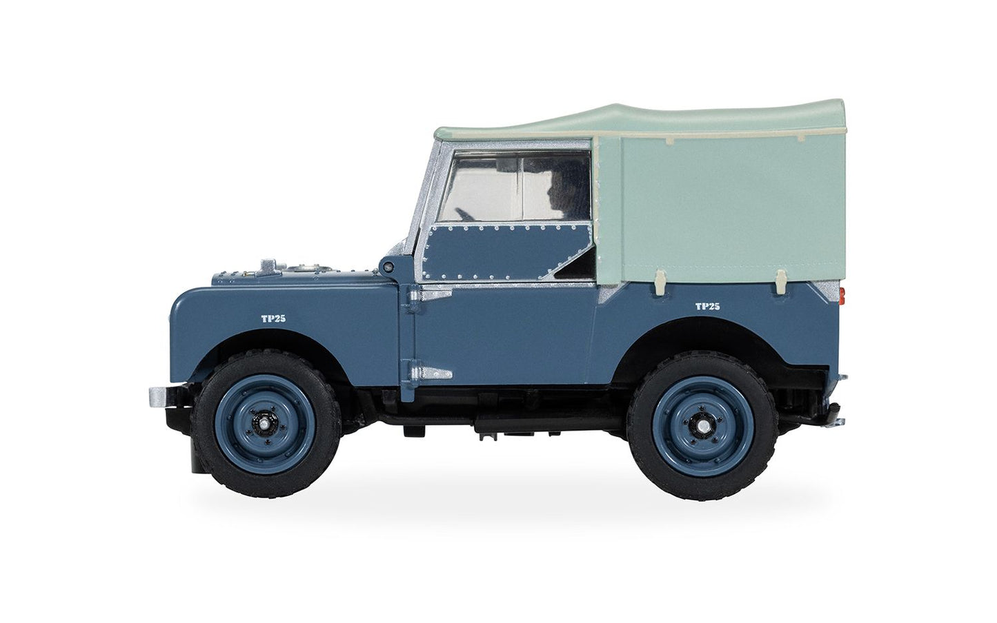 Scalextric C4661 Land Rover Series 1 – RAF  1:32 Scale