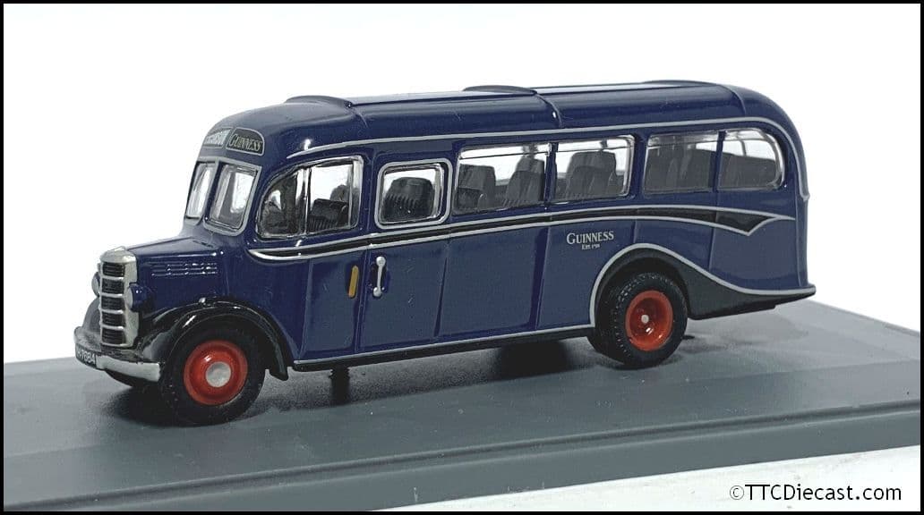 Corgi 42606 Bedford OB / Duple Vista Guinness, PRE OWNED