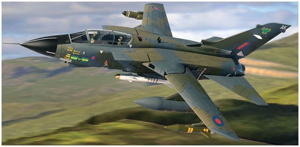 Corgi AA29401 Panavia Tornado GR.1 ZD748/AK Johnnie Walker 'Still Going Strong' RAF #9 Sqd 1:48