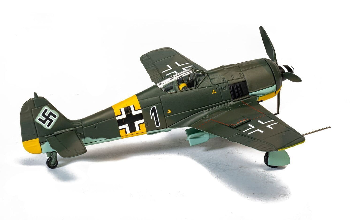 Corgi AA34318 Focke Wulf Fw 190A-8 'Black 1' Oberleutnant Otto Kittel - 1/72 Scale