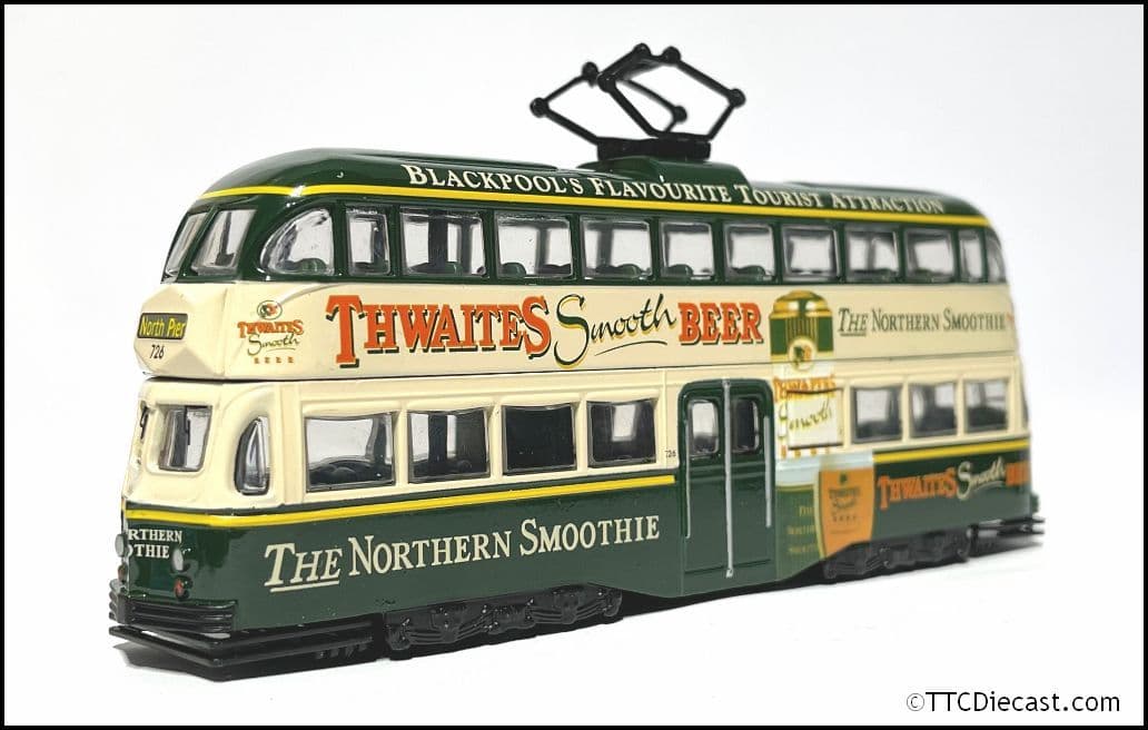 Corgi OM43501 English Electric Balloon Tram, Blackpool Corporation, Thwaites -PRE OWNED