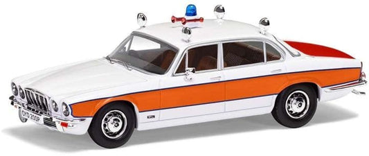 Corgi Vanguard VA13901 Jaguar XJ6 Series 2 4.2 litre Avon + Somerset Constabulary 1:43 Scale