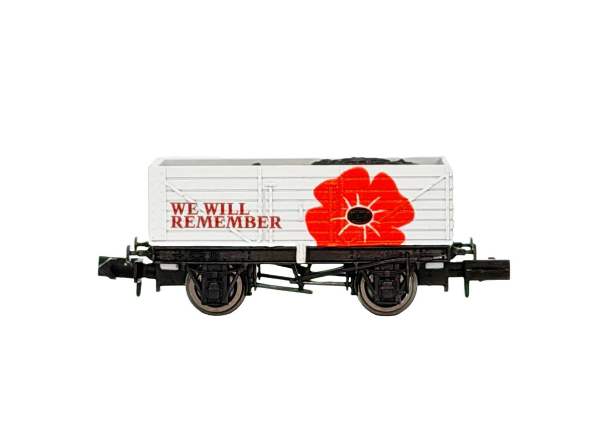 Dapol 2F-071-139 7 Plank Wagon We Will Remember Poppy Weathered, N Gauge *PRE ORDER £13.55 *