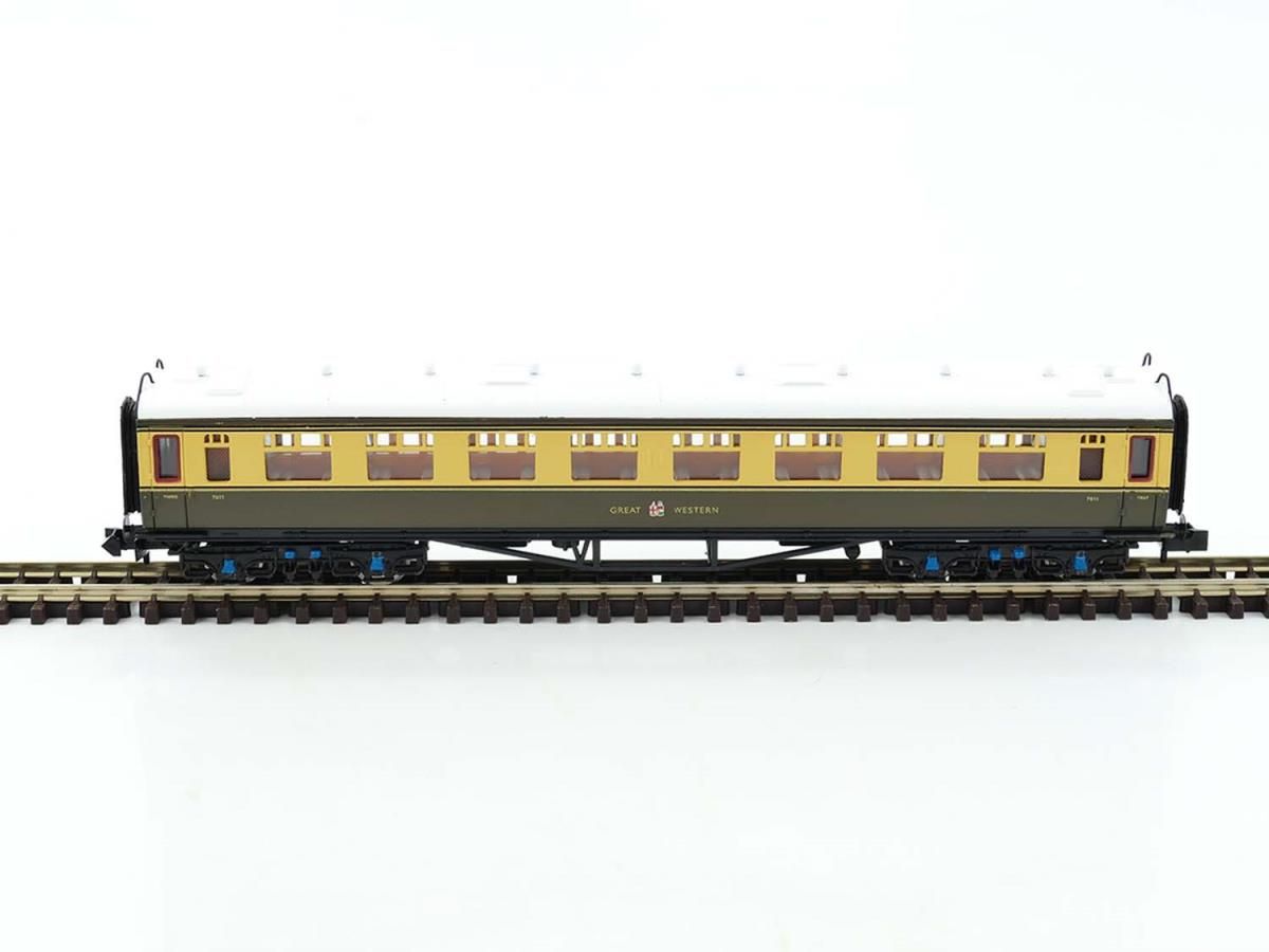 Dapol 2P-000-059 Collett Coach Composite GWR Chocolate/Cream 7011, N Gauge