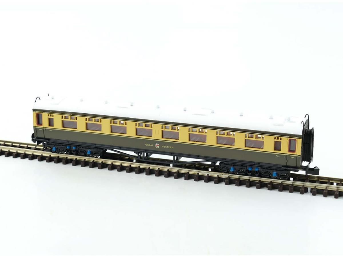 Dapol 2P-000-059 Collett Coach Composite GWR Chocolate/Cream 7011, N Gauge