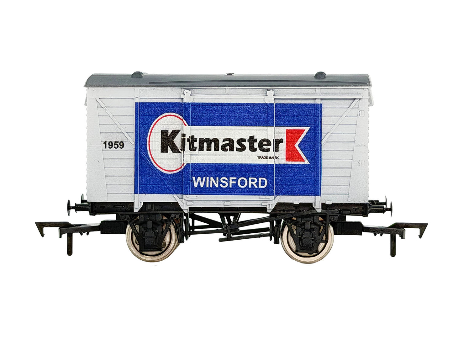 Dapol 4F-011-192 Ventilated Van Dapol Kitmaster Logo Weathered, OO Gauge *LAST ONE**