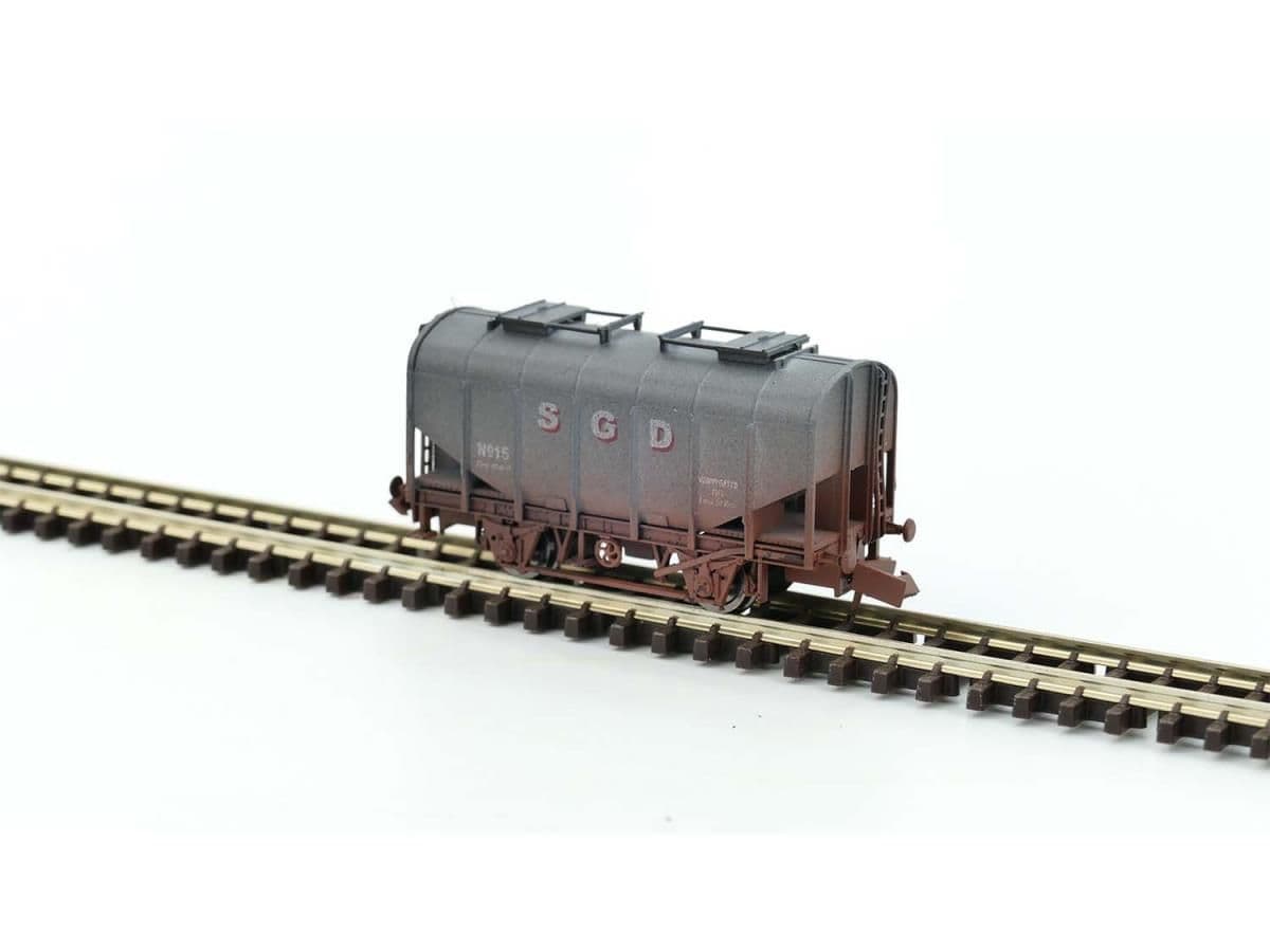 Dapol 2F-036-054 Bulk Grain Hopper SGD 15 Weathered N Gauge