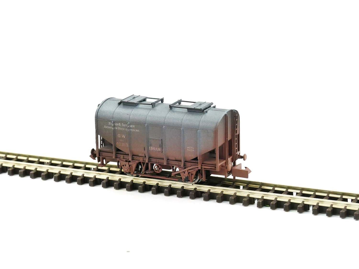 Dapol 2F-036-056 Bulk Grain Hopper GWR Avonmouth 42313 Weathered N Gauge