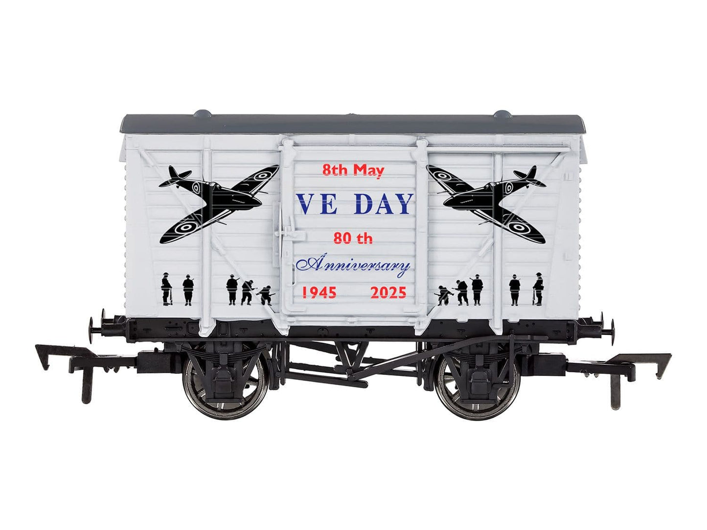 Dapol 4F-011-147 Ventilated Van VE Day 80th Anniversary Airforce Weathered OO Gauge *PRE ORDER £16.4*