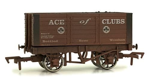 Dapol 4F-072-006 7 Plank 9Ft W/B Ace of Clubs Weathered