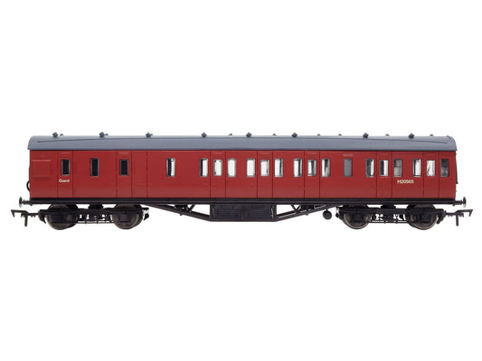 Dapol 4P-010-201 57ft Stanier Non-Corridor Brake BR Unlined Carmine M20547 OO Gauge *PRE ORDER £31.50*