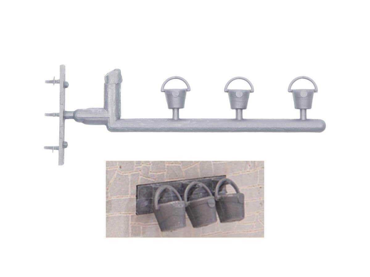 Dapol 7C-004-003 3 x Fire Buckets & Rack O Gauge