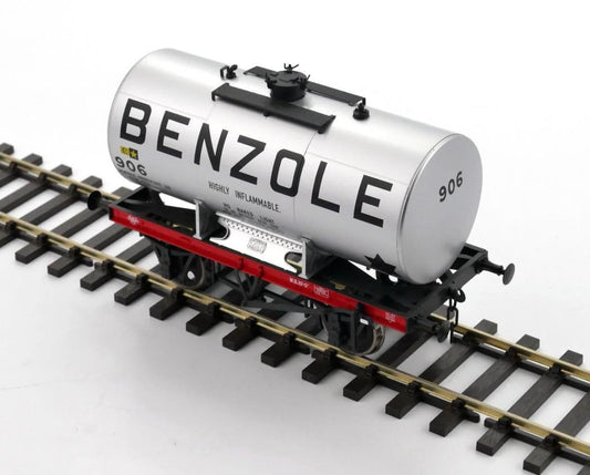 Dapol 7F-062-003 14t Anchor Mounted Class A Tank Wagon Benzole 906, O Gauge