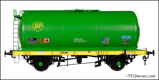 Dapol 7F-064-007 45t TTA Tank Wagon BP Green BPO 67090 - O Gauge *LAST FEW
