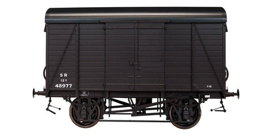 Dapol 7F-069-001 12t Van Southern Railway Grey 48977, O Gauge
