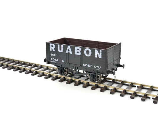 Dapol 7F-071-031 7 Plank Ruabon 860, O Gauge