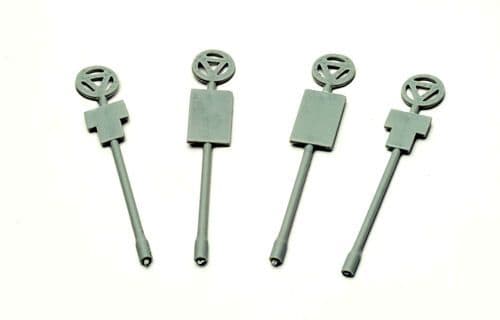 Dapol C050 Kitmaster Road Signs (4) Kit, O Gauge