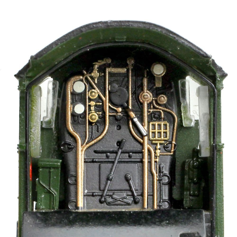 Farish 372-031A GWR 4073 'Castle' 5015 'Kingswear Castle' BR Lined Green (E/Crest) N Gauge *PRE ORDER £152.96*