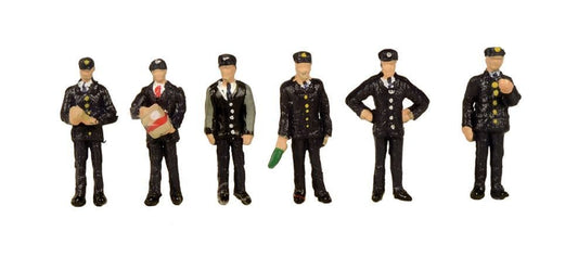 Farish 379-318 1960/70's Station Staff