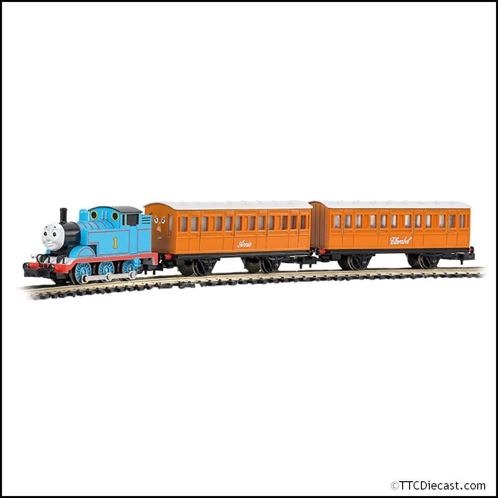 Farish Thomas & Friends 24028 Thomas With Annie And Clarabel Train Set N Gauge