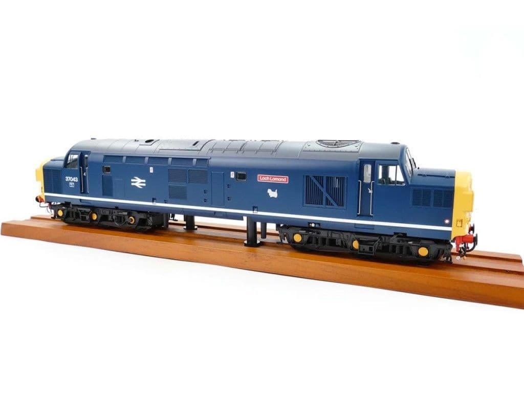 GM Collection GM7240401 Class 37 043 'Loch Lomond' BR Blue w/White Stripe O Gauge PRE ORDER £569.46