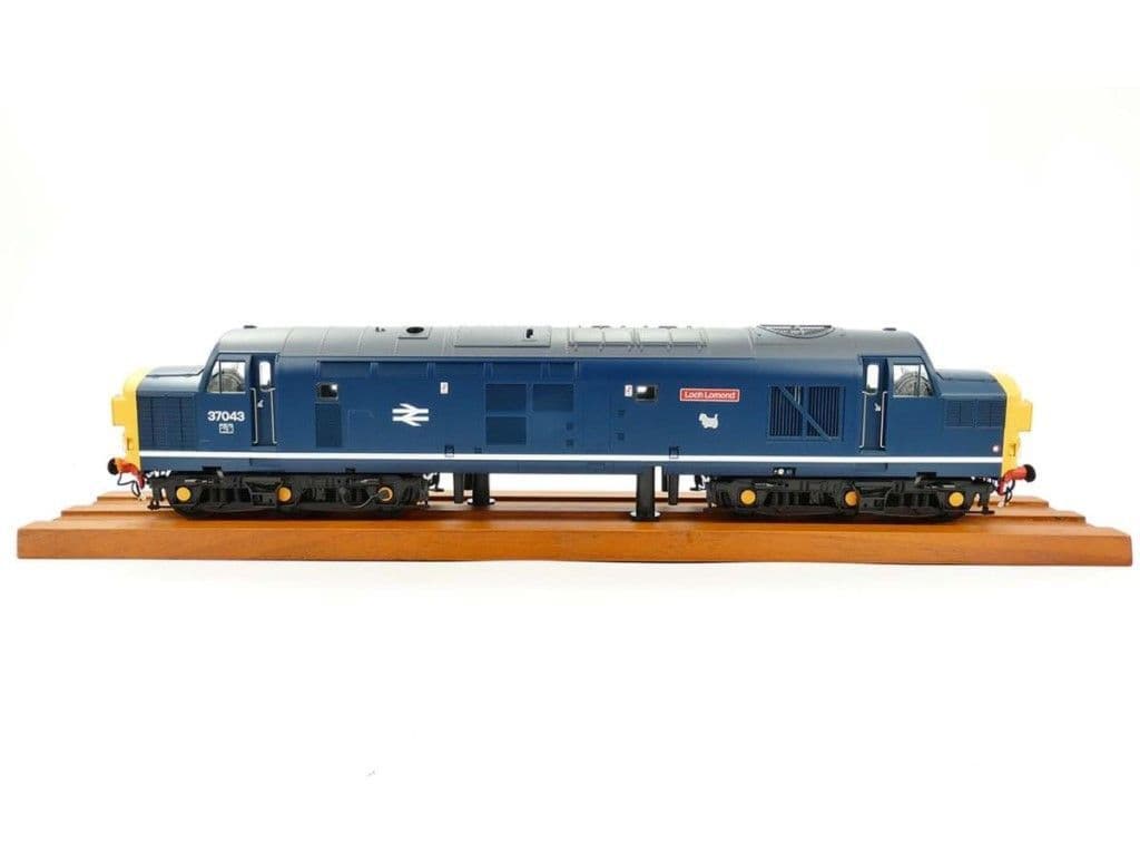 GM Collection GM7240401 Class 37 043 'Loch Lomond' BR Blue w/White Stripe O Gauge PRE ORDER £569.46