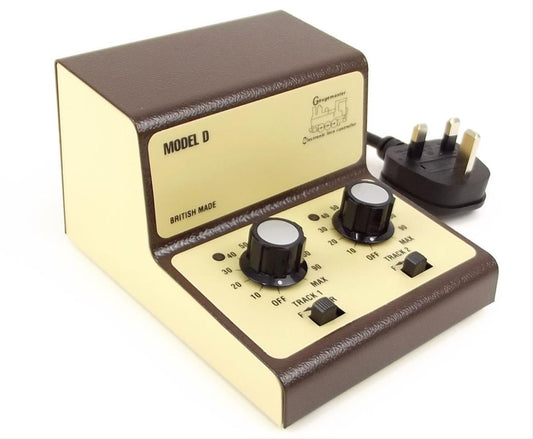 Gaugemaster GMC-D Twin Track Cased Controller, N/OO/TT120 Scale