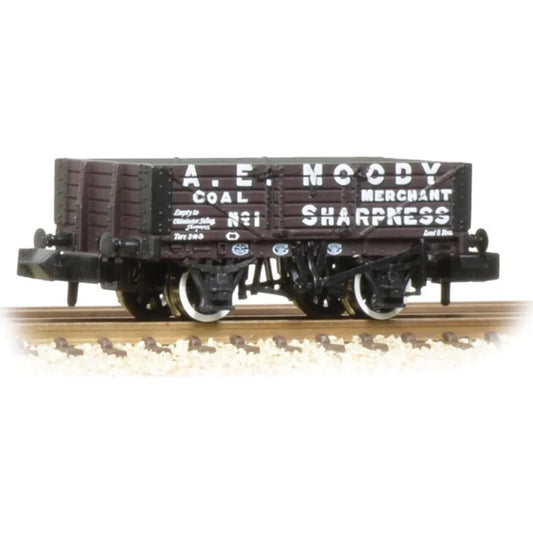 Farish 377-060 5 Plank Wagon A.E. Moody (Brown) *LAST FEW**, OO Gauge