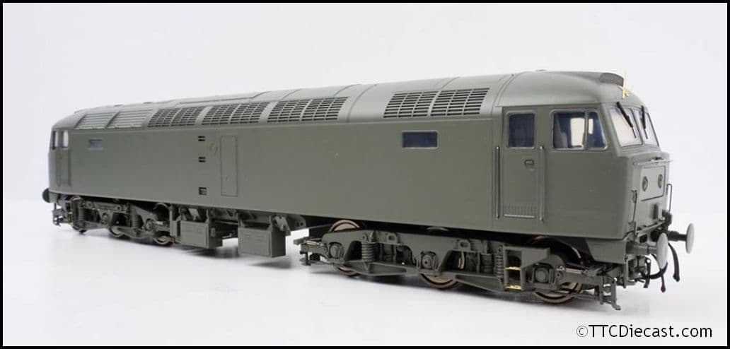 Heljan 4862 Class 47 in Railfreight Red Stripe grey - unnumbered, O Gauge