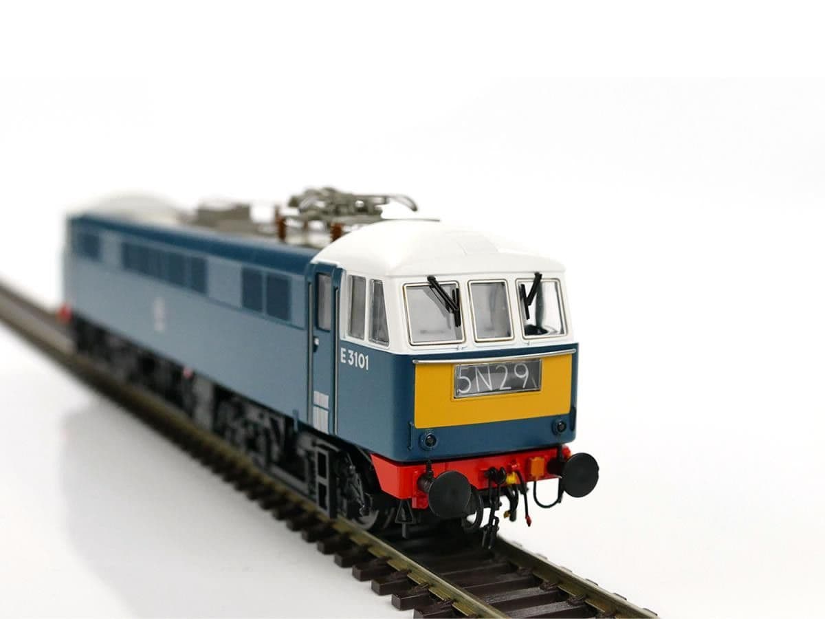Heljan 8658 Class 86 E3101 BR Blue SYP w/Red Bufferbeam - OO Gauge