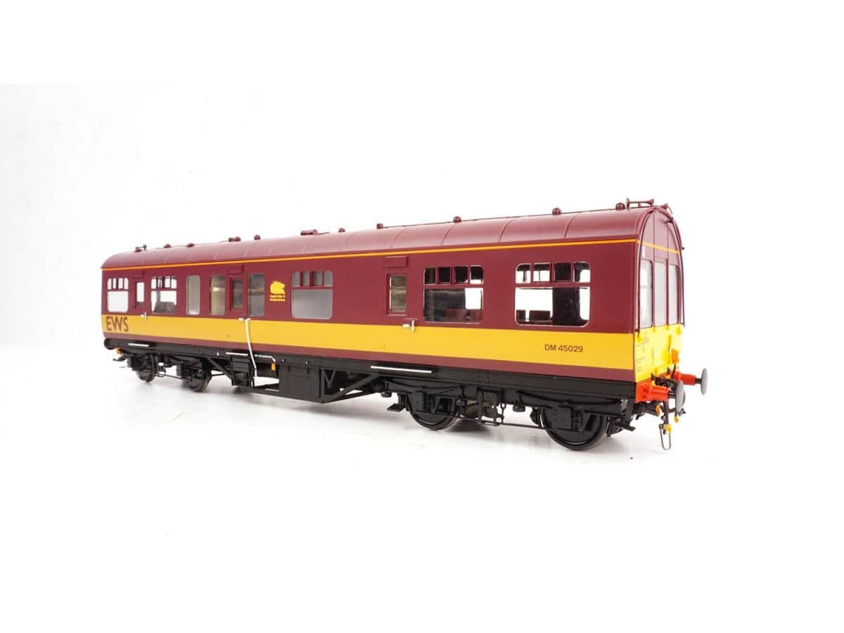 Heljan 9109 50ft Inspection Saloon EWS Red/Gold , O Gauge