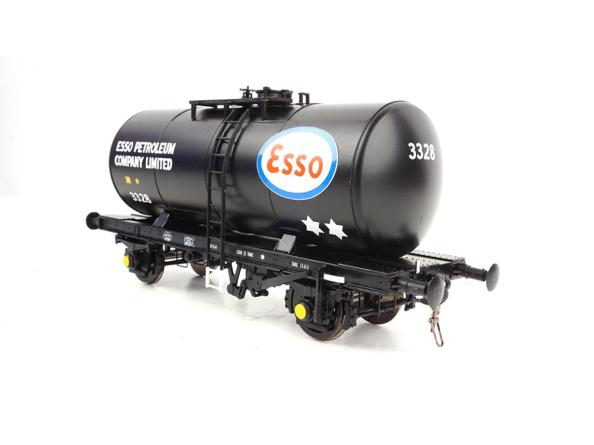 Heljan 1011 35t B Tank Wagon Esso Black Early , O Gauge