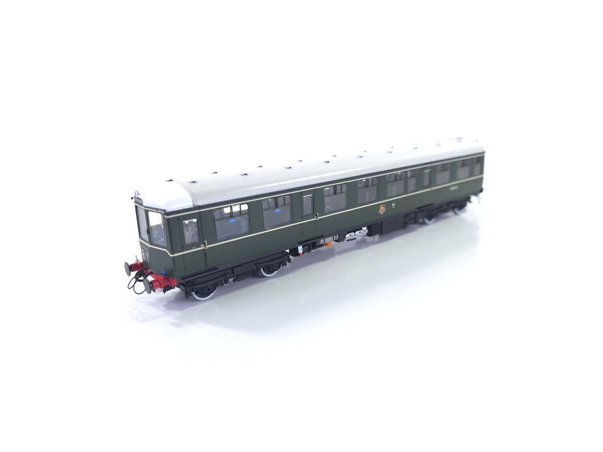 Heljan 1450 Class 104 3 Car DMU M50422/M59134/M50426 BR Early Green, OO Gauge