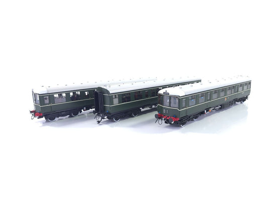 Heljan 1450 Class 104 3 Car DMU M50422/M59134/M50426 BR Early Green, OO Gauge