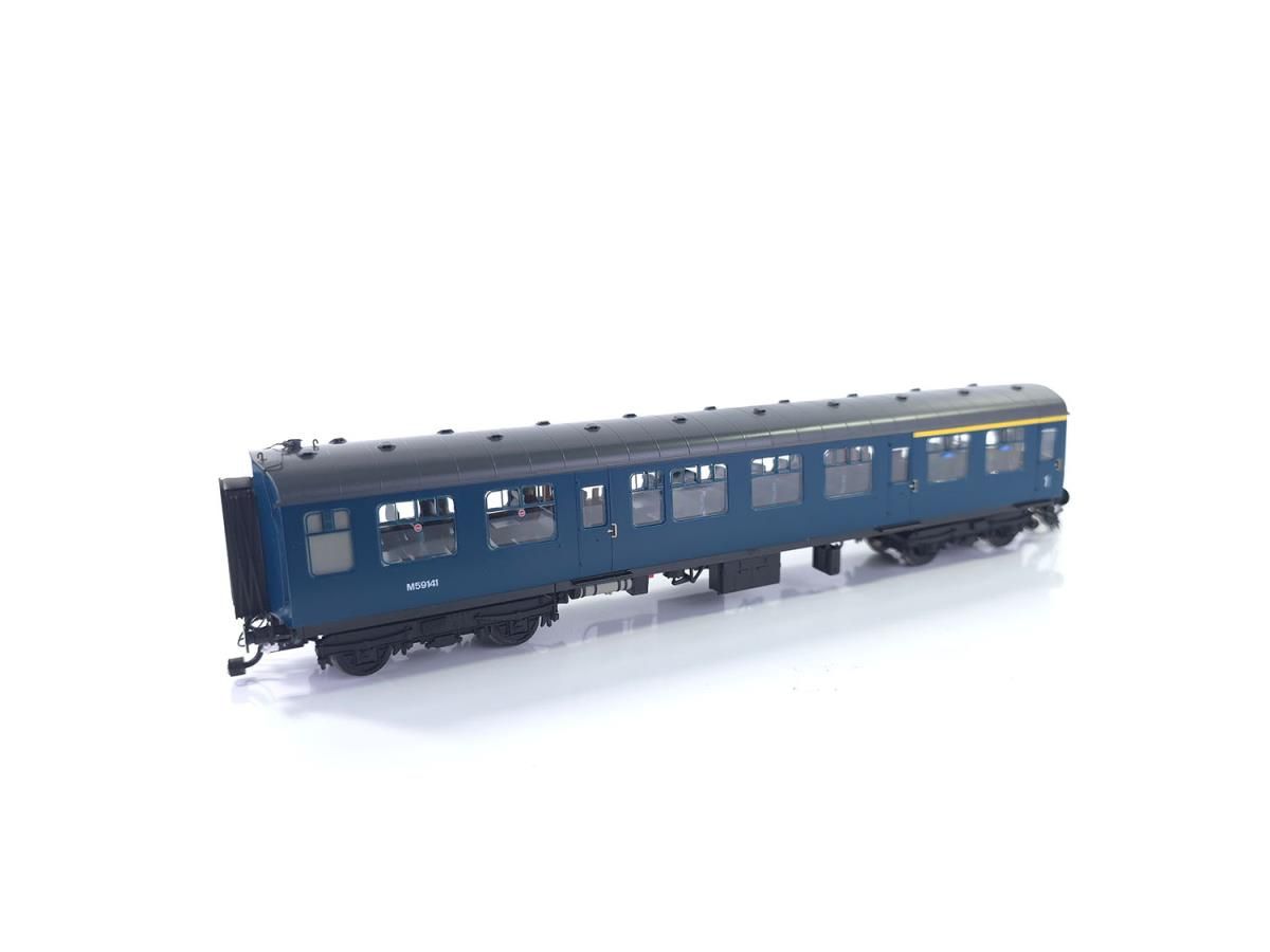 Heljan 1453 Class 104 3 Car DMU M50436/M59141/M50488 BR Blue FYE, OO Gauge