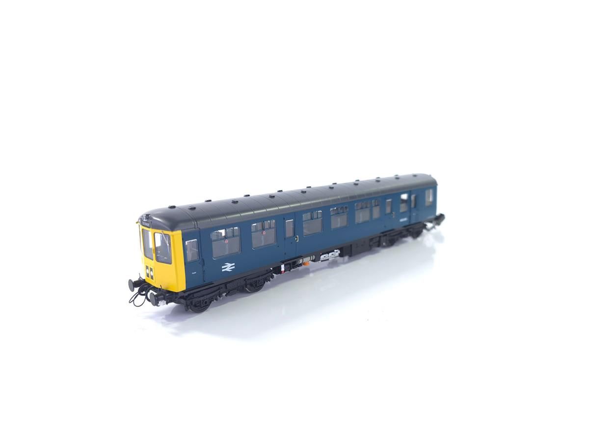 Heljan 1453 Class 104 3 Car DMU M50436/M59141/M50488 BR Blue FYE, OO Gauge