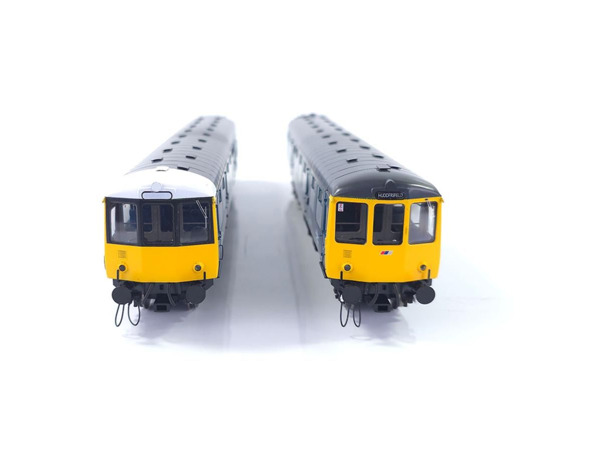 Heljan 1455 Class 104 2 Car DMU M53421/M53529 BR Blue, OO Gauge