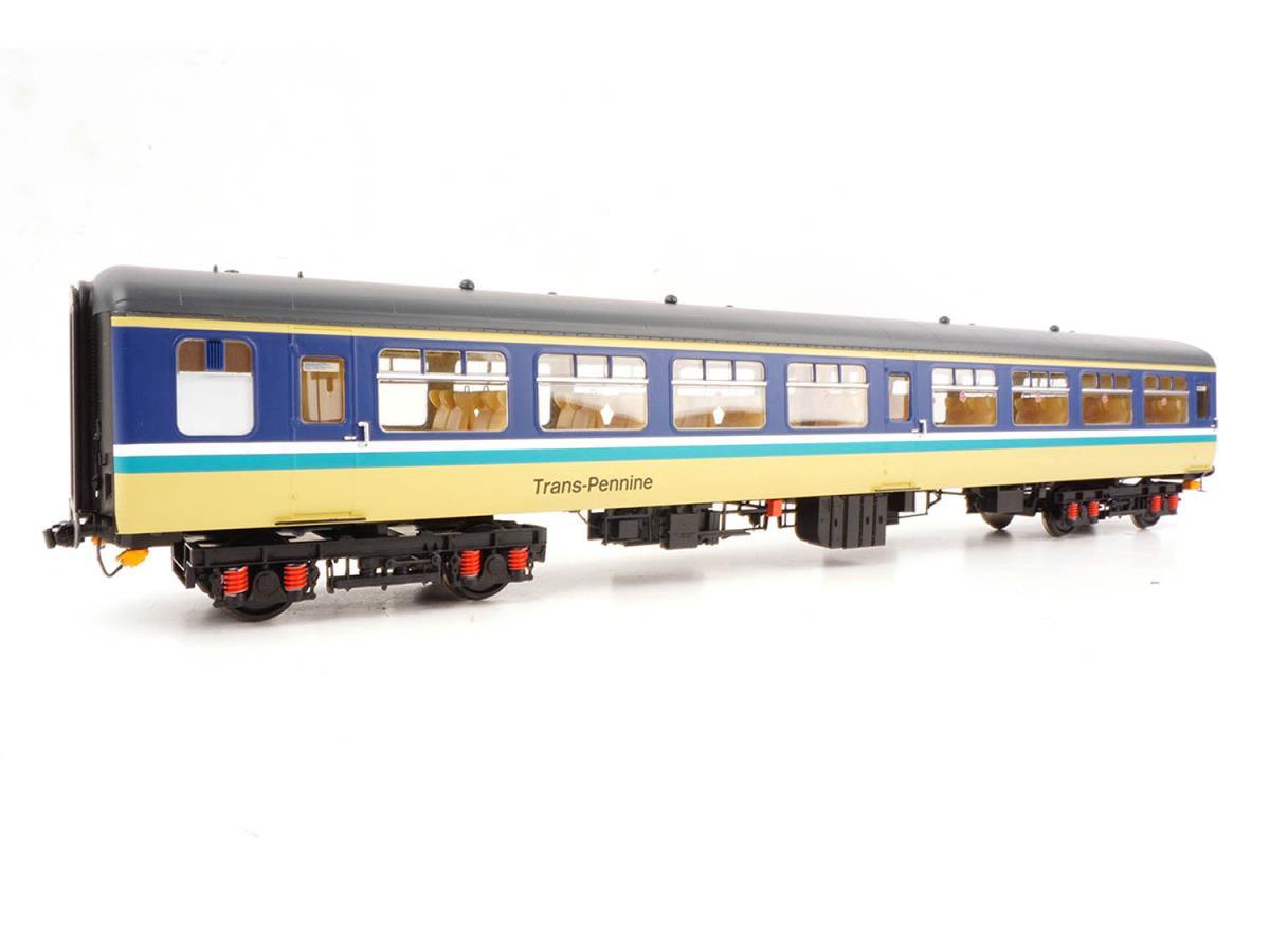 Heljan 2405 British Rail Mk2 - TSO Provincial Trans-Pennine , O Gauge