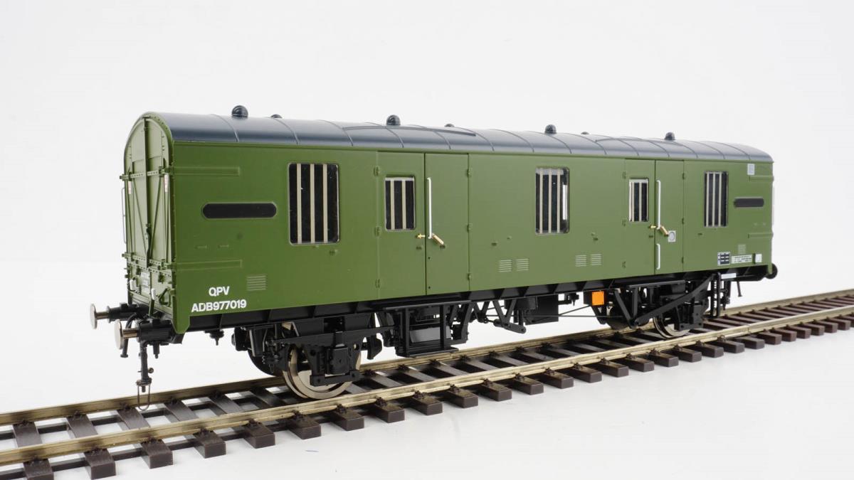 Heljan 9405 Mk1 CCT BR Departmental Olive Green, O Gauge