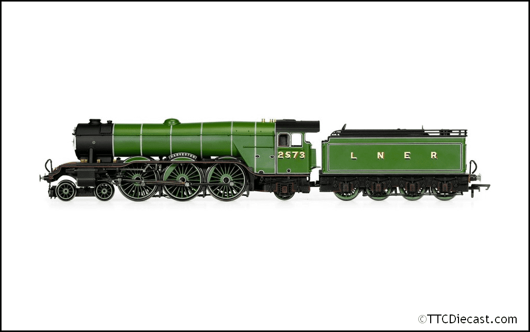 Hornby R30216 LNER, A3 Class, No.2573 'Harvester' (diecast footplate & flickering firebox) *LAST FEW*