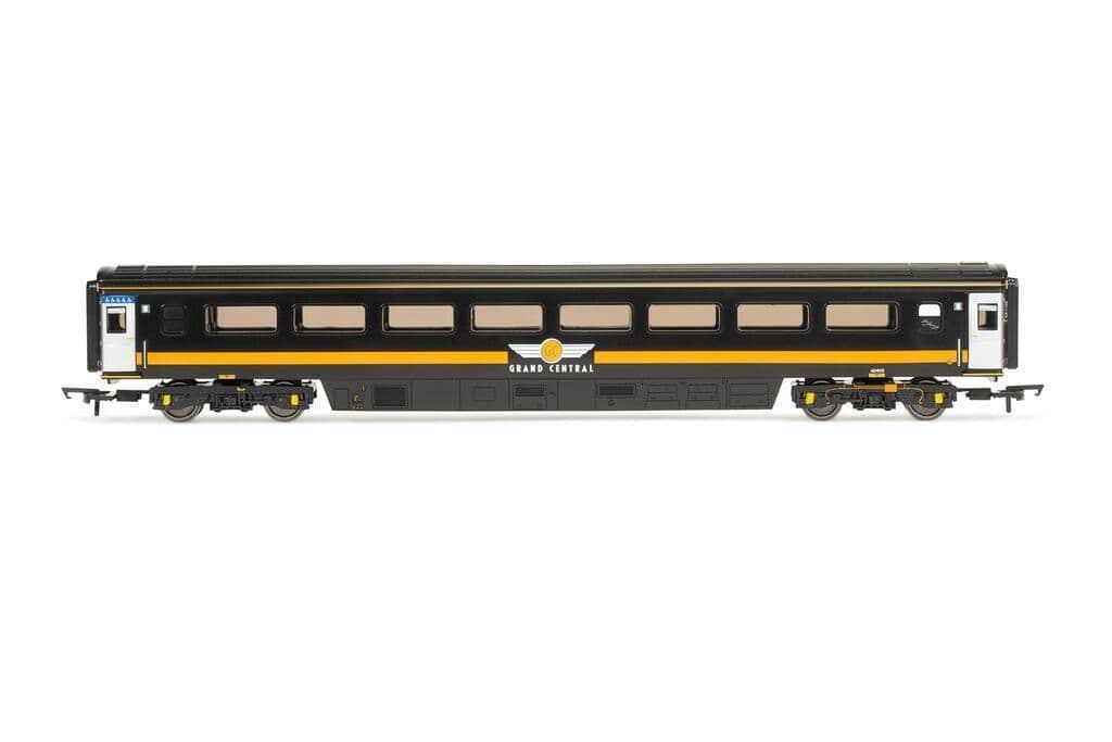 Hornby R40443 RailRoad Grand Central Rail Mk3 TSD - Era 10 OO Gauge
