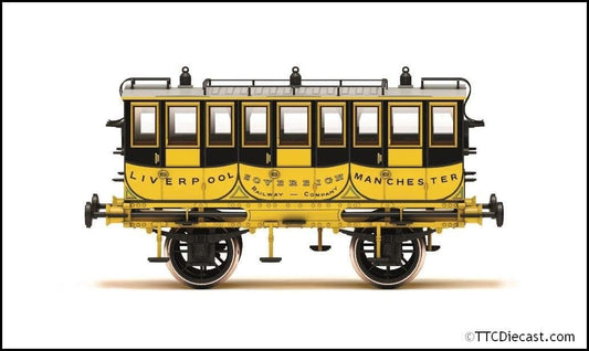 Hornby R40445 L&MR, 1st Class coach Sovereign, Era 1, OO Gauge