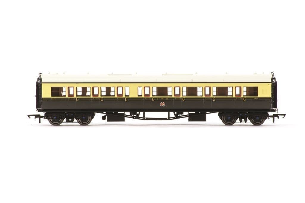 Hornby R40468 GWR Collet Coaches Corridor Composite RH 6522, OO Gauge - PRE ORDER £55.79