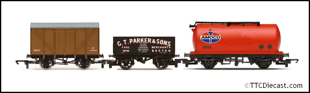 Hornby R60048 Tripple Wagon Pack, Mixed Wagons with Box Van - Era 3 *LAST FEW*