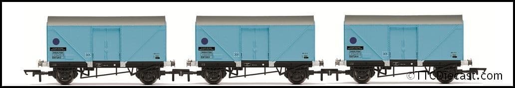 Hornby R60115 12T Fish Van, Triple Pack, BR - Era 6, OO Gauge *LAST FEW*